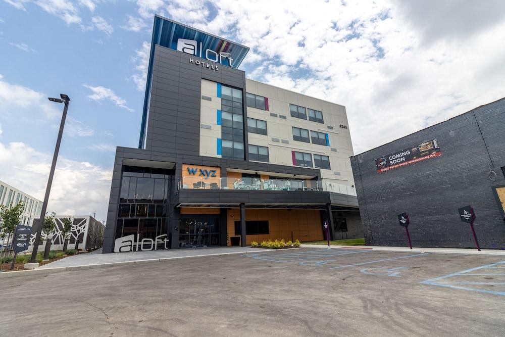 Aloft St. Louis Cortex Екстериор снимка