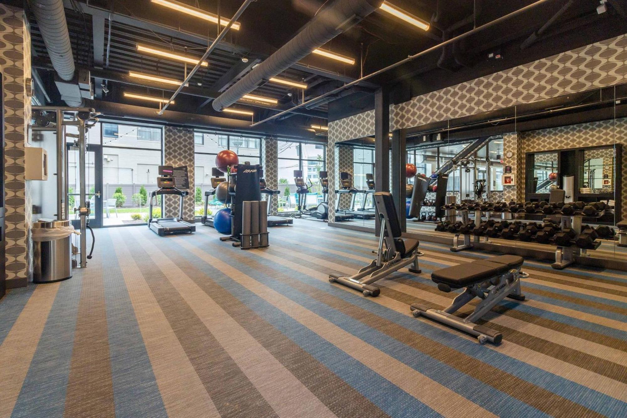 Aloft St. Louis Cortex Екстериор снимка