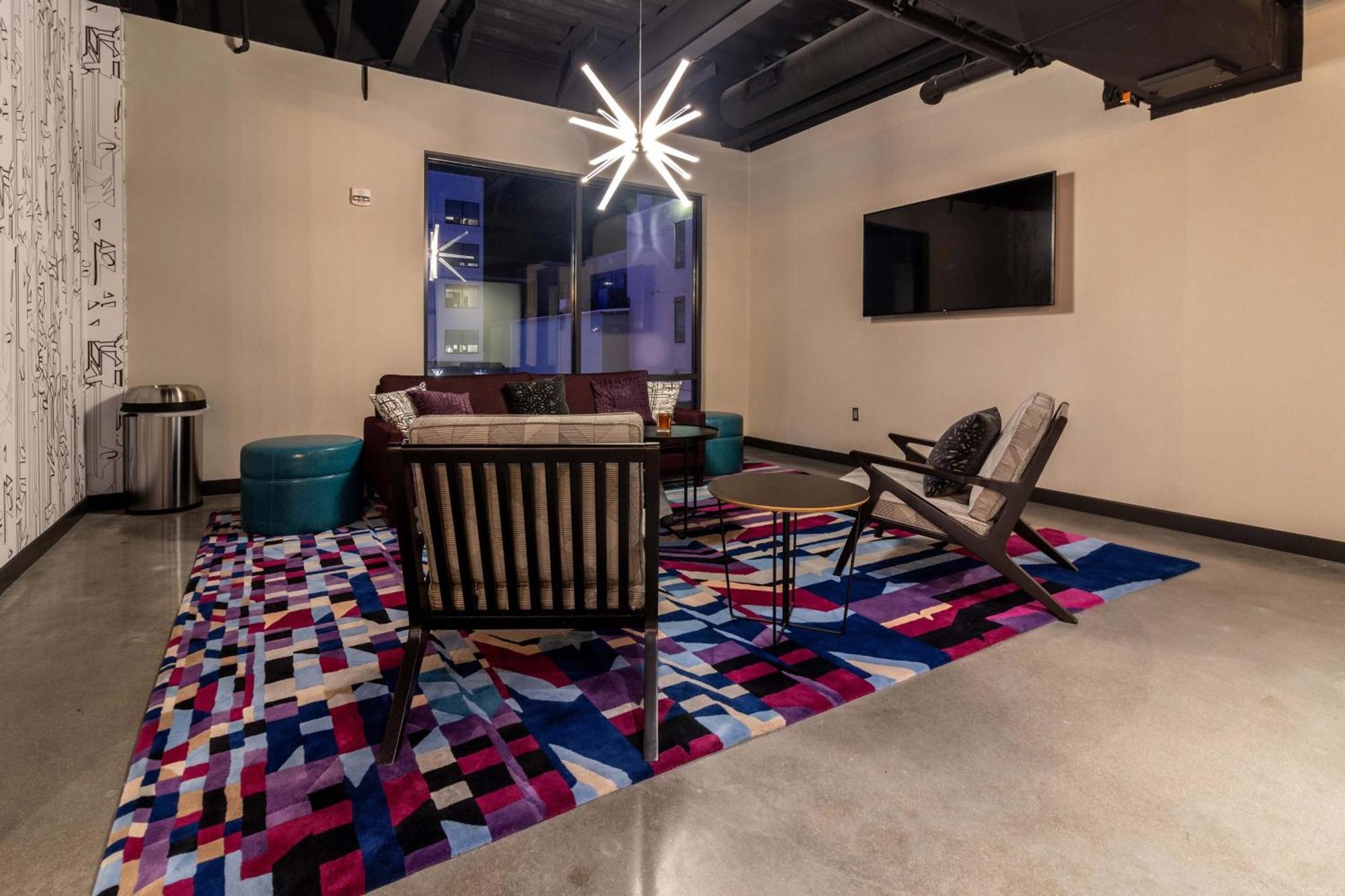 Aloft St. Louis Cortex Екстериор снимка