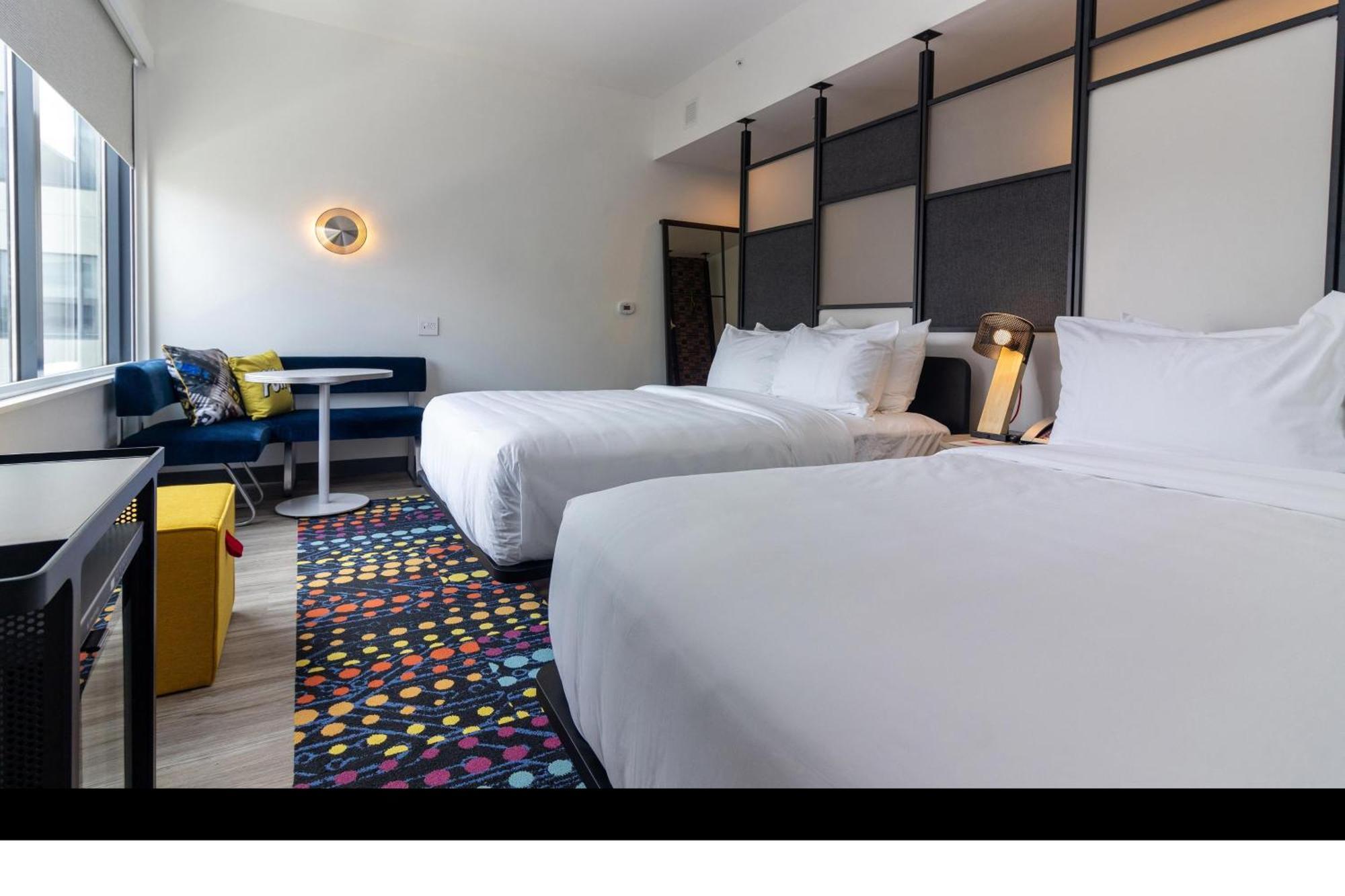 Aloft St. Louis Cortex Екстериор снимка