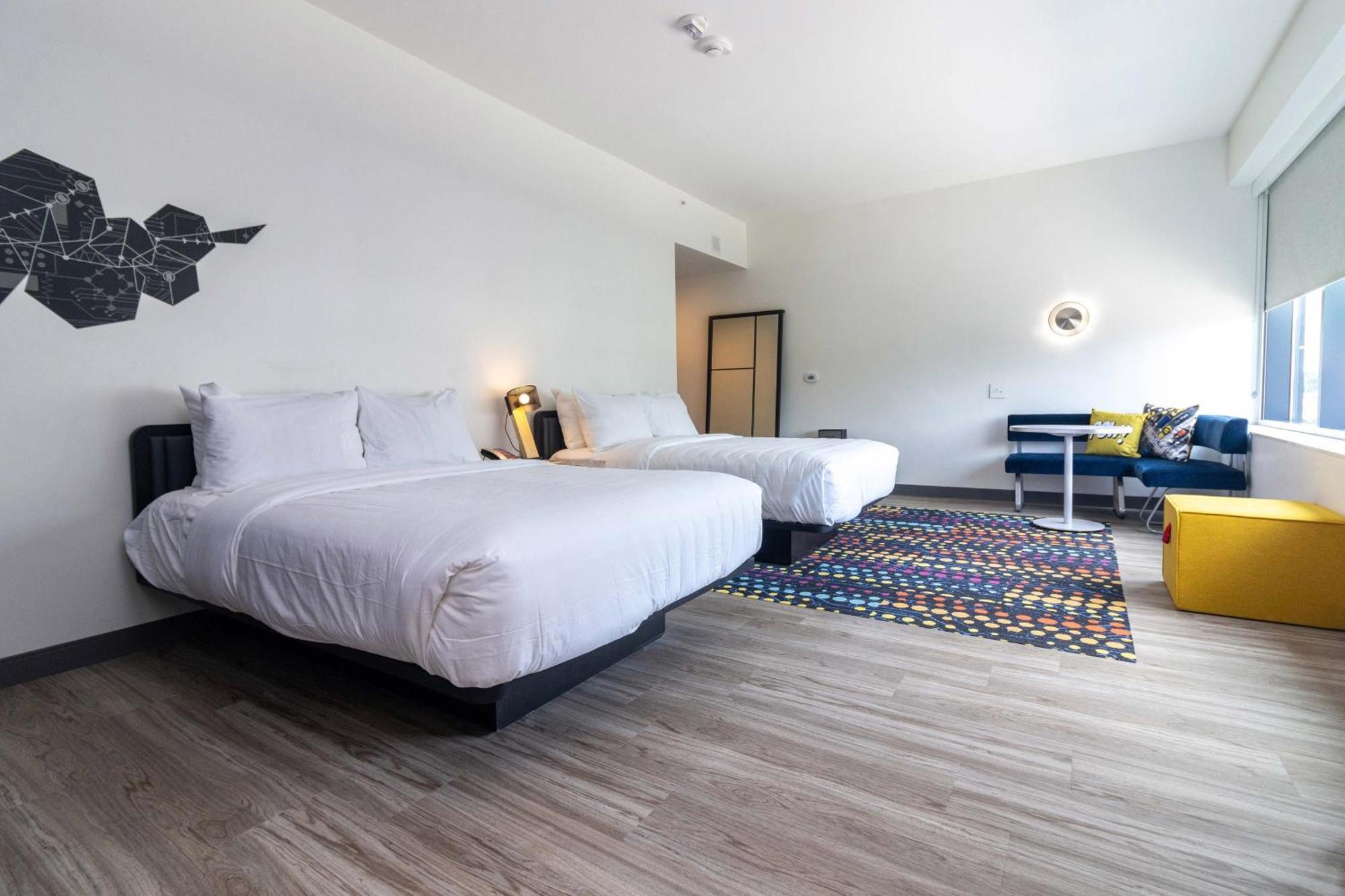 Aloft St. Louis Cortex Екстериор снимка